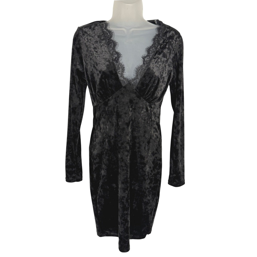 Heart Hips Black Crushed Velvet Lace Trim V Neck Bodycon Mini Dress Size M Goth